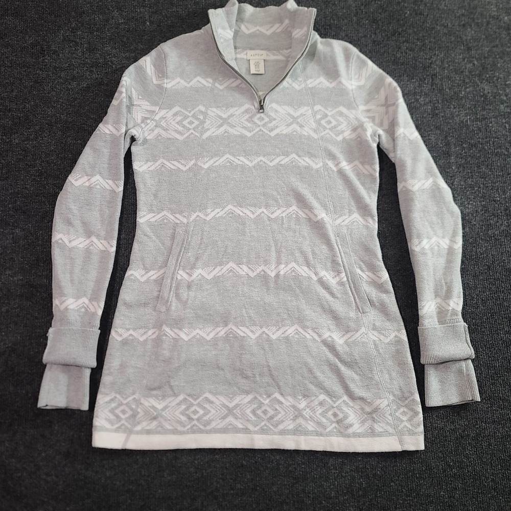 Aspen Women's‎ Gray Tunic Sweater XS Quarter Zip Long Sleeve Aztec Pattern